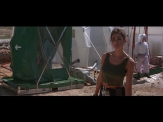 Denise richards the world is not enough (1999) 1080p