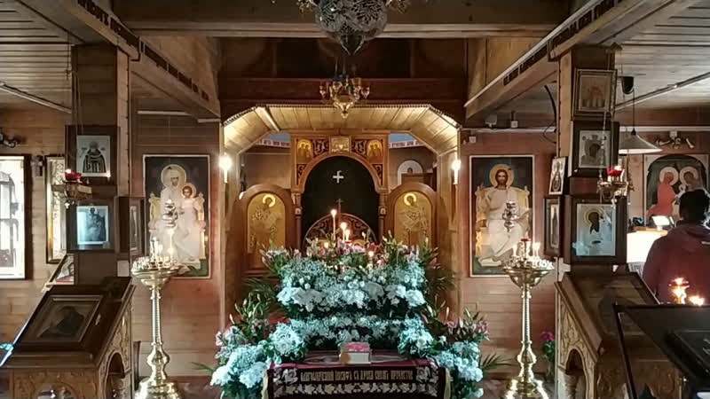 Утреня с чином погребения спасителя