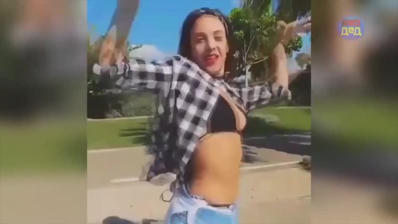 Глупые porn video – Самые сексуальные и глупые деи приколы августа