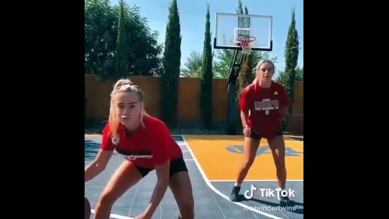 Нравятся баскетболистки?