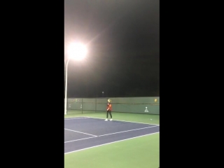 Maria sharapova takes to the practice court for the first time at #bnppo18