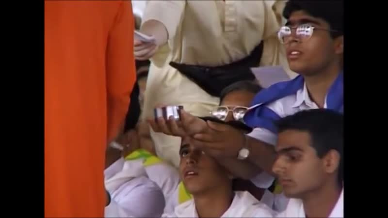 Sai bhajan vibhuti pradatha sai baba