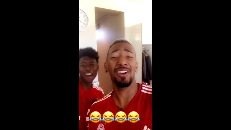 Алаба и боатенг танцуют