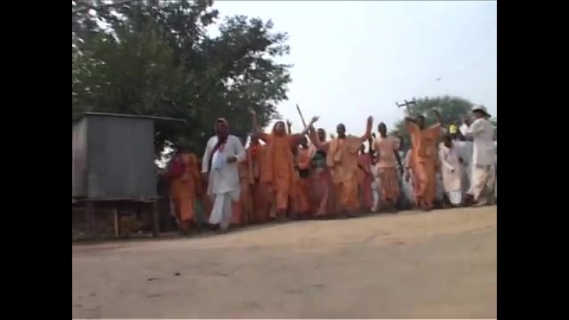 Govardhan parikrama with h h radhanath swami 2008 2