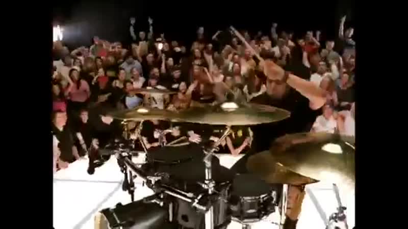 Partiboi69 залетел на рок концерт каких то сухачей