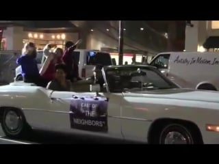 The neighbors cast members at 2012 hollywood christmas parade benefiting marine toys for tots