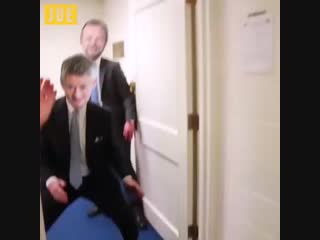 Solskjaer walks into a dressing room