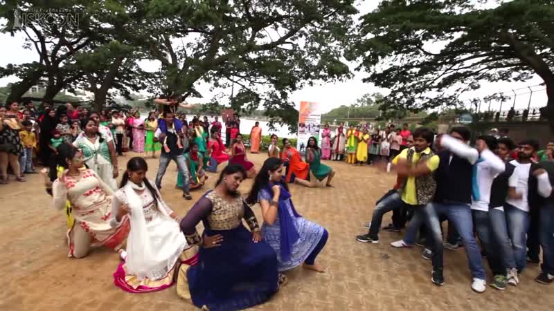 Кришна кешава | флешмоб от исккон бангалор