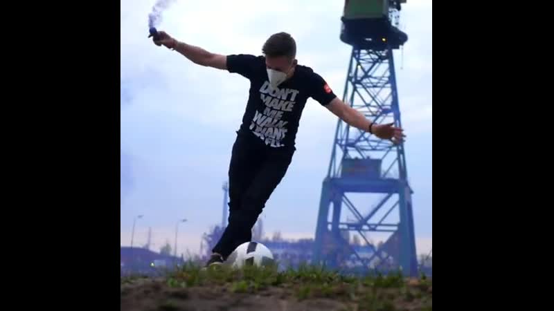 Luki freestyle football