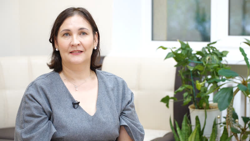 Лучшие учителя тюмени елена малых учитель русского языка и литературы гимназии российской культуры