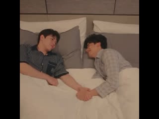 Ачи целует каран в щеку (тайский поцелуй) 💋