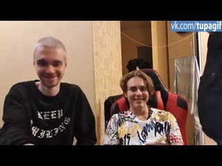 Демон про хенту ! про линка есть в видеозаписях