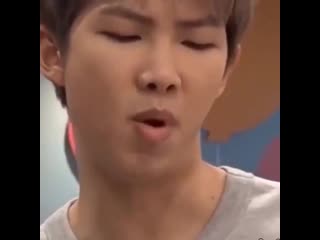 This bby w his lil pouty face