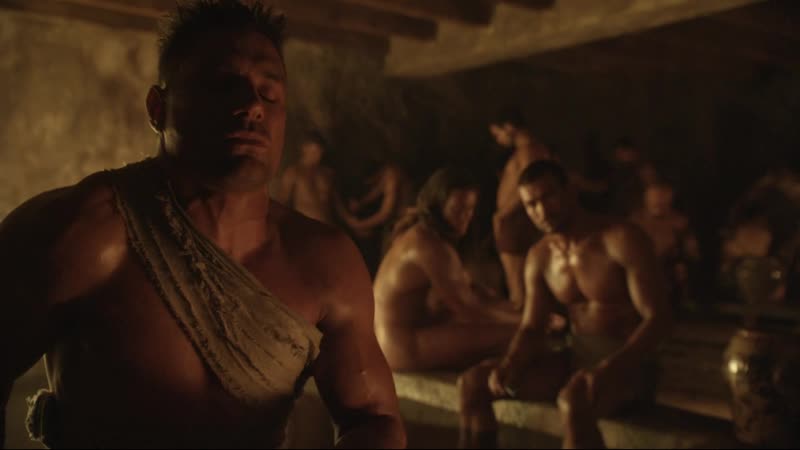 Andy whitfield and mike edward in spartacus s01e08