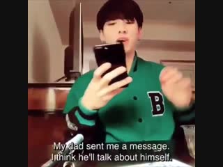 Noooo jungkook got a text from his dad during his vlive and he got so happy and excited i can’t