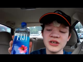 Fiji water (vaporwave drink) review