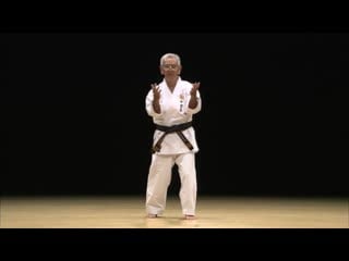 Uechi ryu seisan (十三) hanshi ryuko tomoyose 沖空会（上地流）友寄隆宏 範士十段 十三（セーサン）