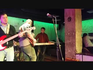 Before accuse me the jukebox blues band (live jam @lift12 19 02 2015)