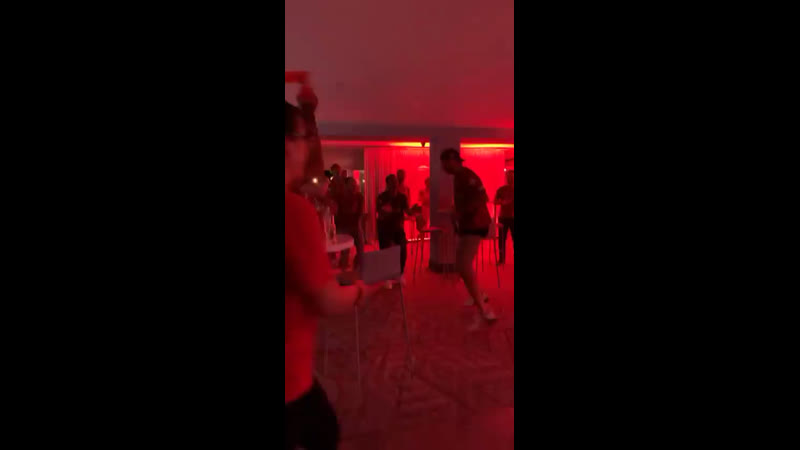 Видео с раздевалки перед матчем