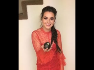 «thanks for 400k followers! ❤️ #thankyou #realhousewivestagline»