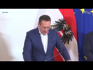 Hc strache erklärt bevölkerungsaustausch ist faktum!