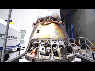 Chinas experimental manned spaceships return capsule shown to public