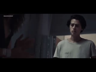 В метре друг от друга поцелуй мои раны