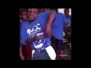 When yoongis verse starts in outro tear