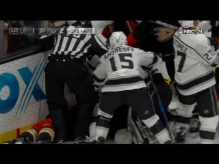 Jonathan quick, corey perry have a tussle in the goal crease | november 7, 2017