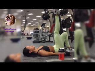 Katya elise henry fitness model workouts to build thighs,glutes,legs usa