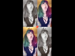 Let me suffocate you with my big tits💓