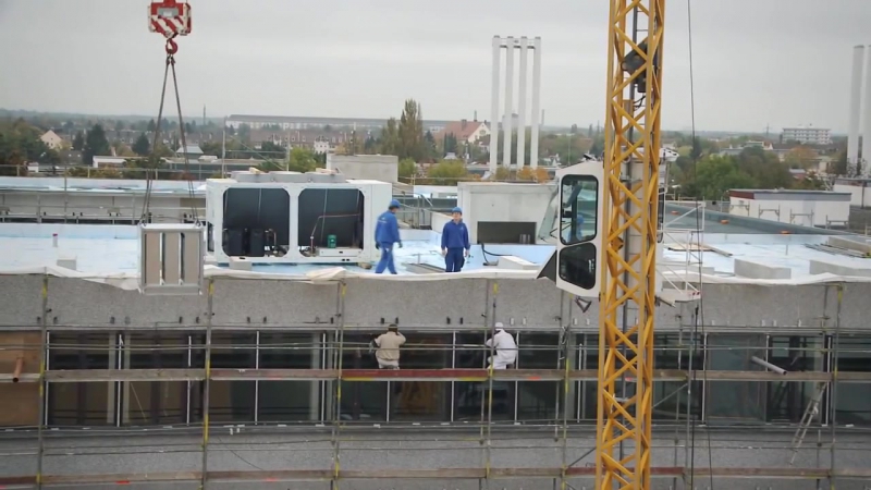 Liebherr mk 88 mobilkran jobreport details produktfilm bauforum24 kran baumaschinen action