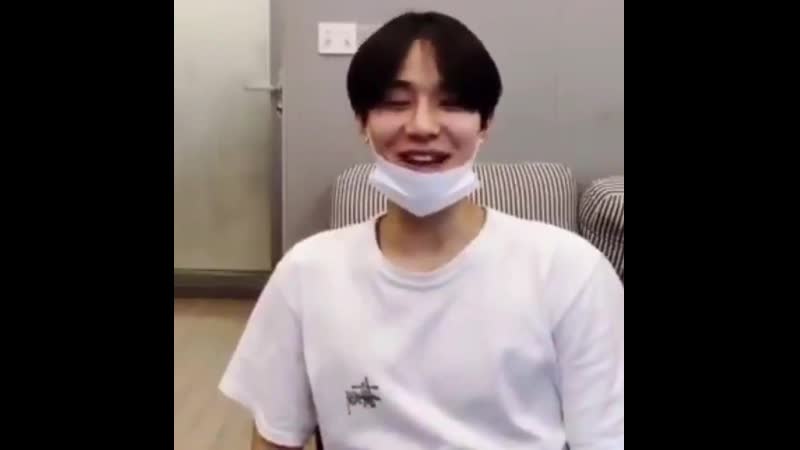 Laughs porn video – Jw *laughs* ah, i'm not laughing because of this, but because i suddenly miss yuta! yutaa~^3^ 귀여워 ㅠㅠㅠ