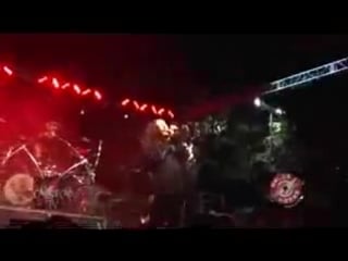 Fieldy from korn on sullentv