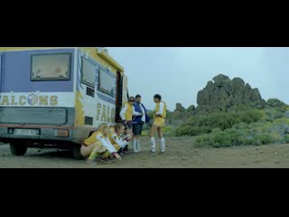 Камилль раза, марго дюфрен девушки с мячиками / camille razat, margot dufrene girls with balls ( 2018 )