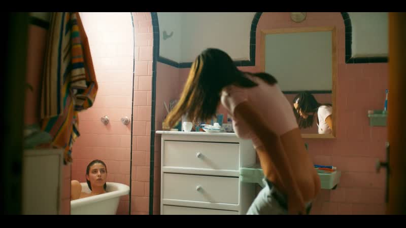 Лусия урибе, камила валеро, барбара лопес необузданные / lucia uribe, camila valero, bárbara lópez desenfrenadas ( 2020)