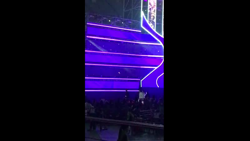 Mladshie poshli v krovatku uwu