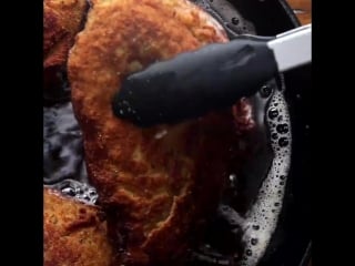 Stuffed chicken parmesan