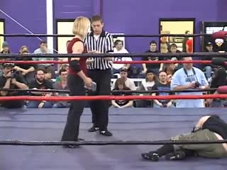 Iwa mid south queen of the porn matches 2006