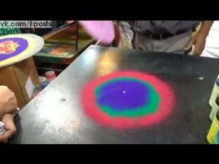 Индус создаёт великолепные эфемерные ранголи / rangoli, the indian ephemeral art