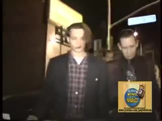 Johnny depp leaving the viper room chased by paparazzi