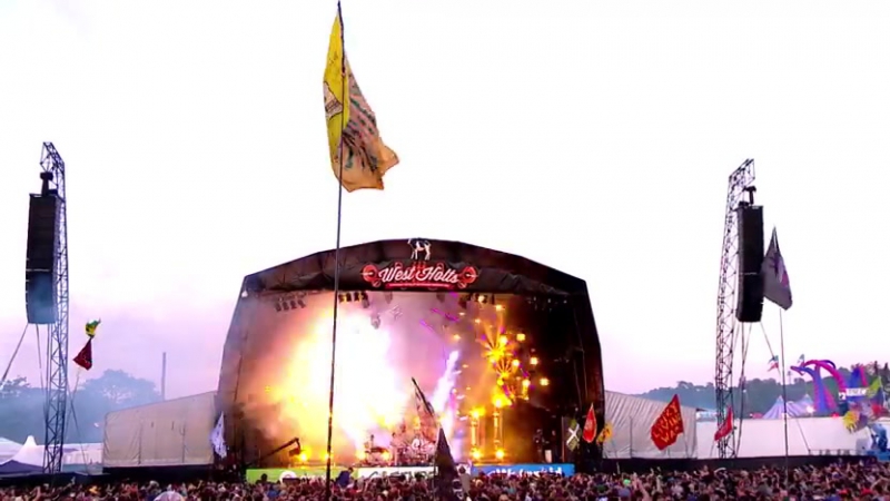 Caribou live at glastonbury 2015
