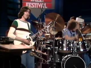 Soft machine allan holdsworth live at montreux 1974