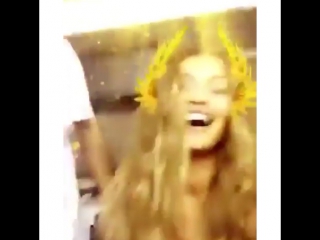 #gigihadid via snapchat (itsgigihadid)