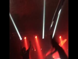 Sophiet 4million followers? you better believe i'm celebrating like this tonight #fat #norty #mynuleng