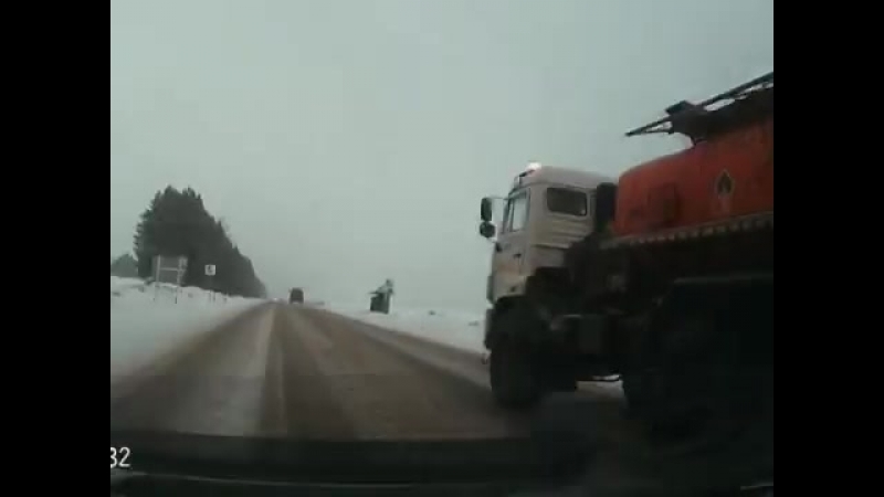 ✔ особое мнение неудачный обгон стал причиной смертельного дтп в удмуртии (24 03 2016) (камера 1)
