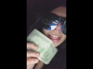 Gina valentina едет тусить, звезда порно модель