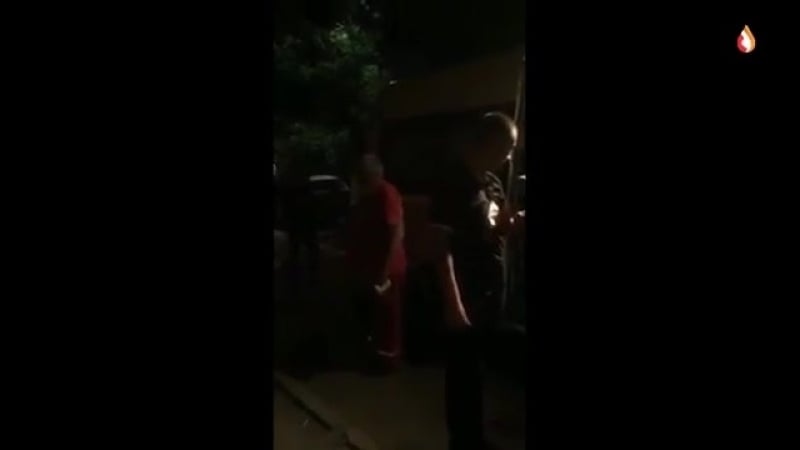 Одесса правосек стерненко убивает человека, пока тот умирает, он снимает себя любимого на его фоне на видео