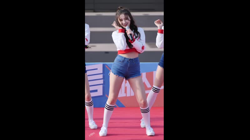 Nancy fancam