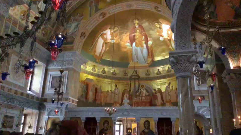 Вечерня с выносом плащаницы спасителя утреня со чтением похвалы крестный ход с плащаницей